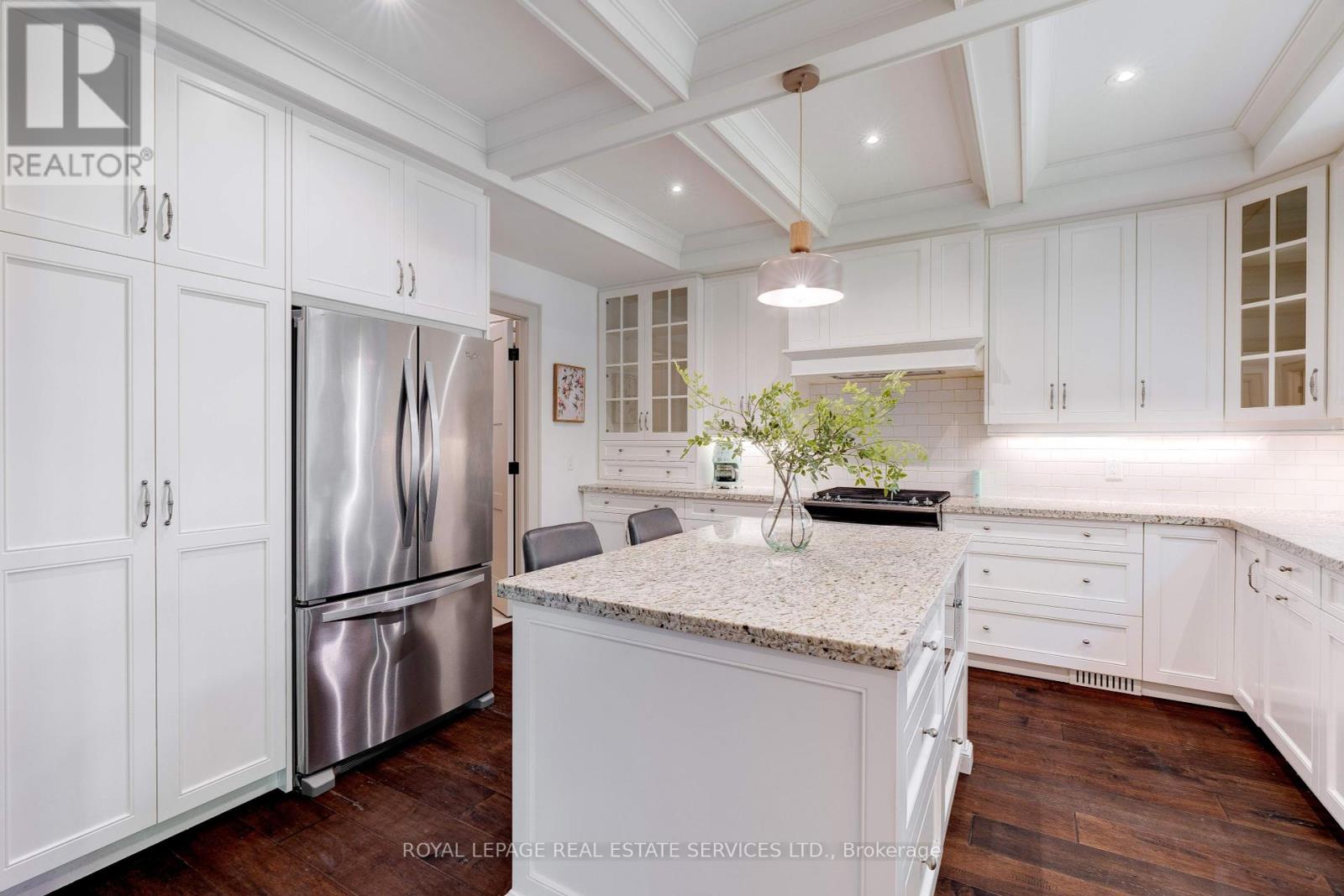 437 Inglehart Street N, Oakville, Ontario  L6J 3J5 - Photo 15 - W12236368