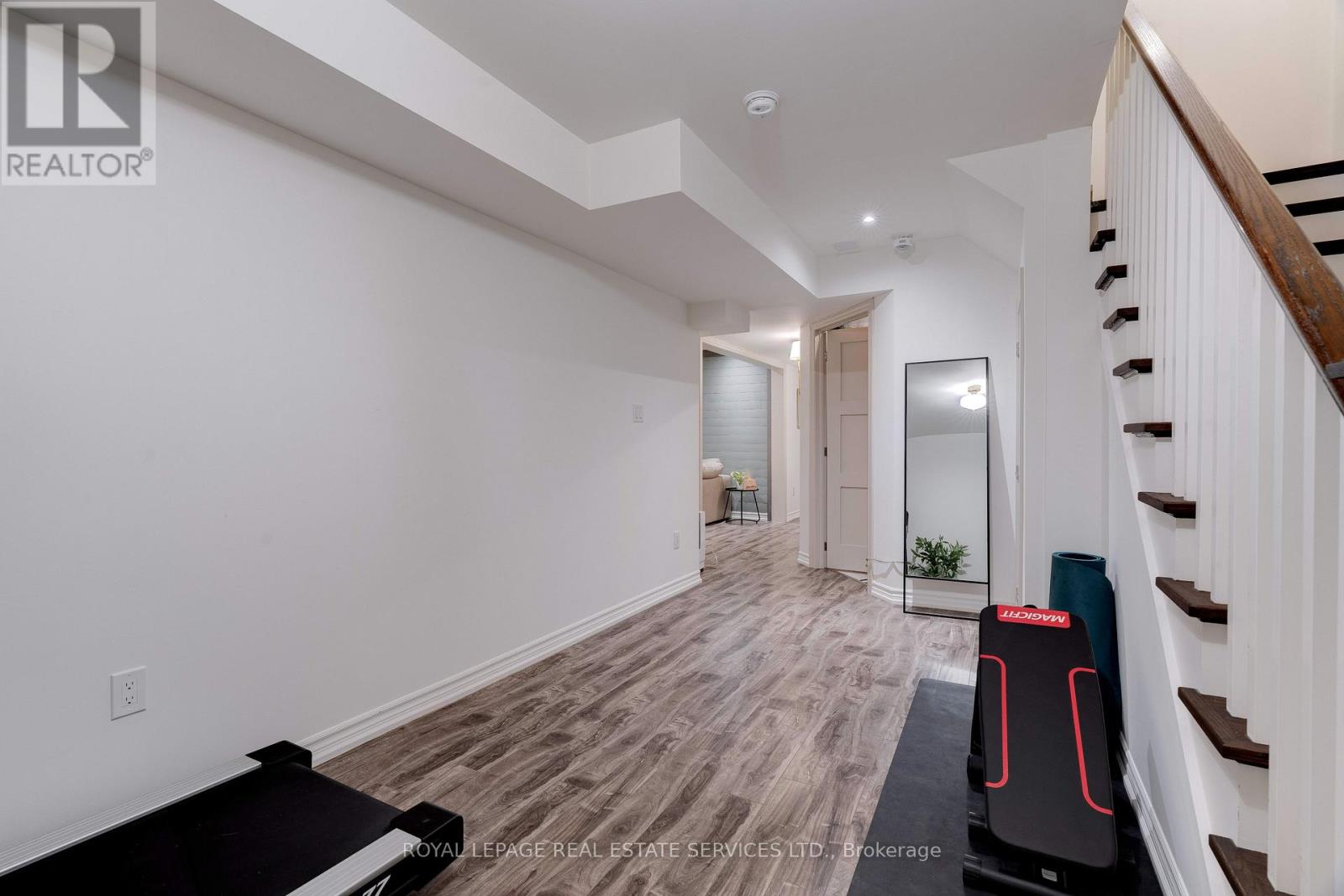 437 Inglehart Street N, Oakville, Ontario  L6J 3J5 - Photo 39 - W12236368