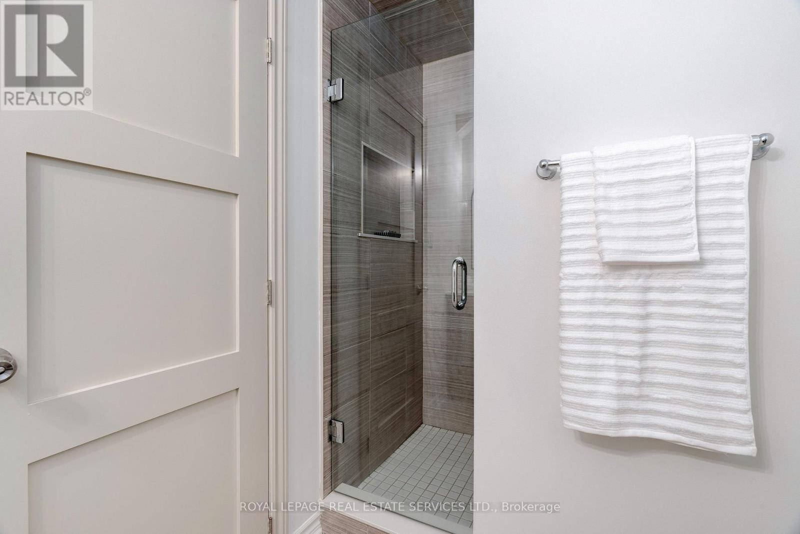 437 Inglehart Street N, Oakville, Ontario  L6J 3J5 - Photo 44 - W12236368