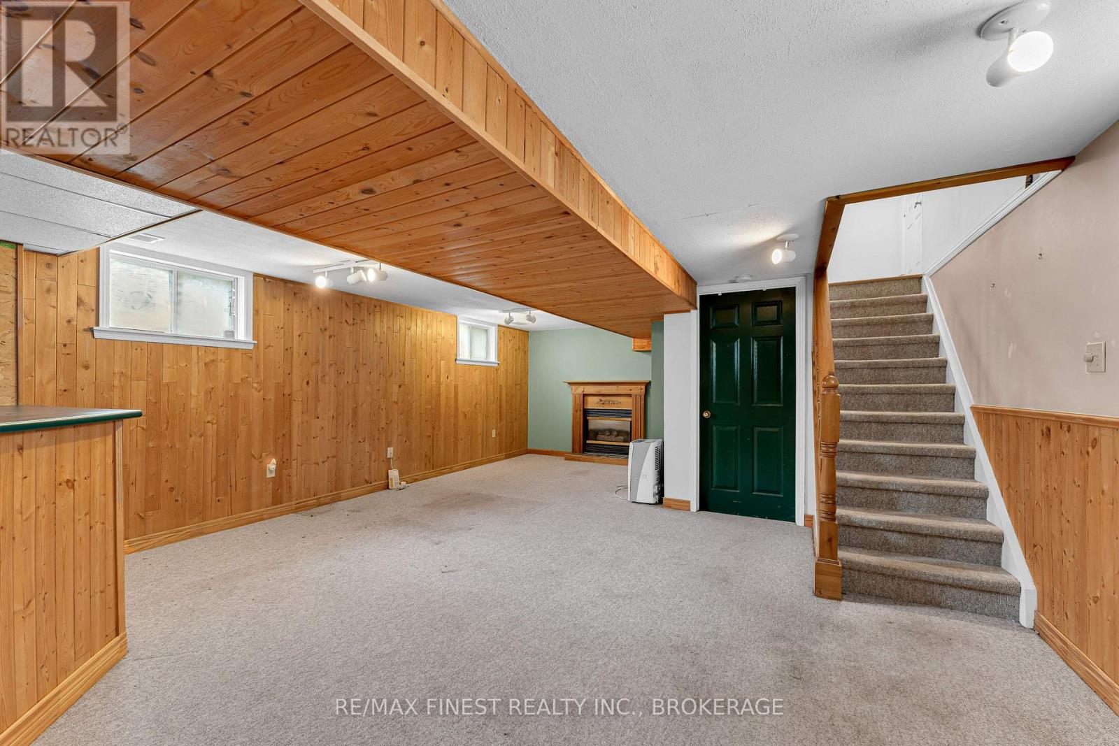 785 Davis Drive, Kingston, Ontario  K7M 8E3 - Photo 33 - X12349952
