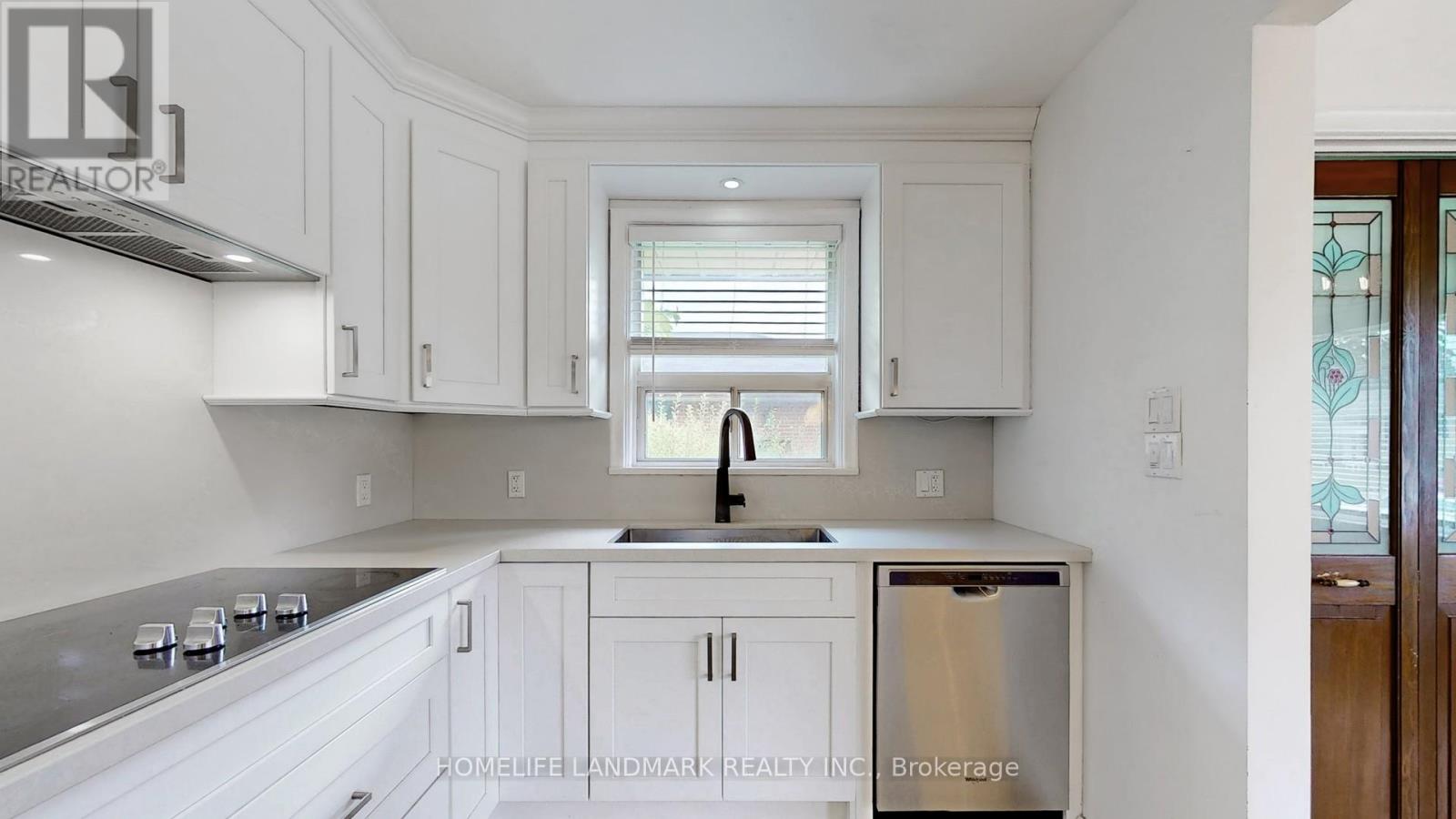 365 Osiris Drive, Richmond Hill, Ontario  L4C 2P6 - Photo 16 - N12349892