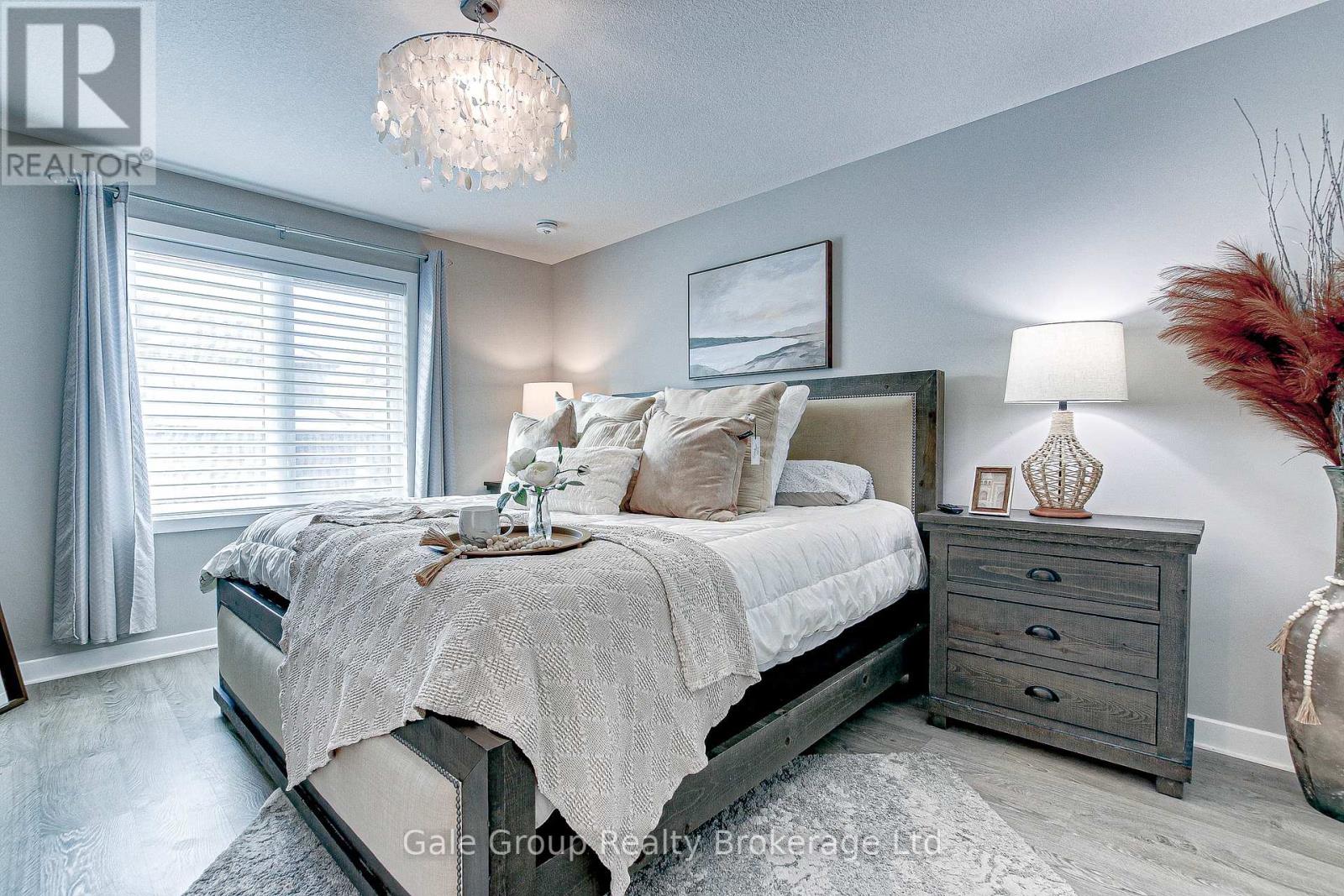 9 Clover Circle, St. Thomas, Ontario  N5R 0J3 - Photo 18 - X12349913