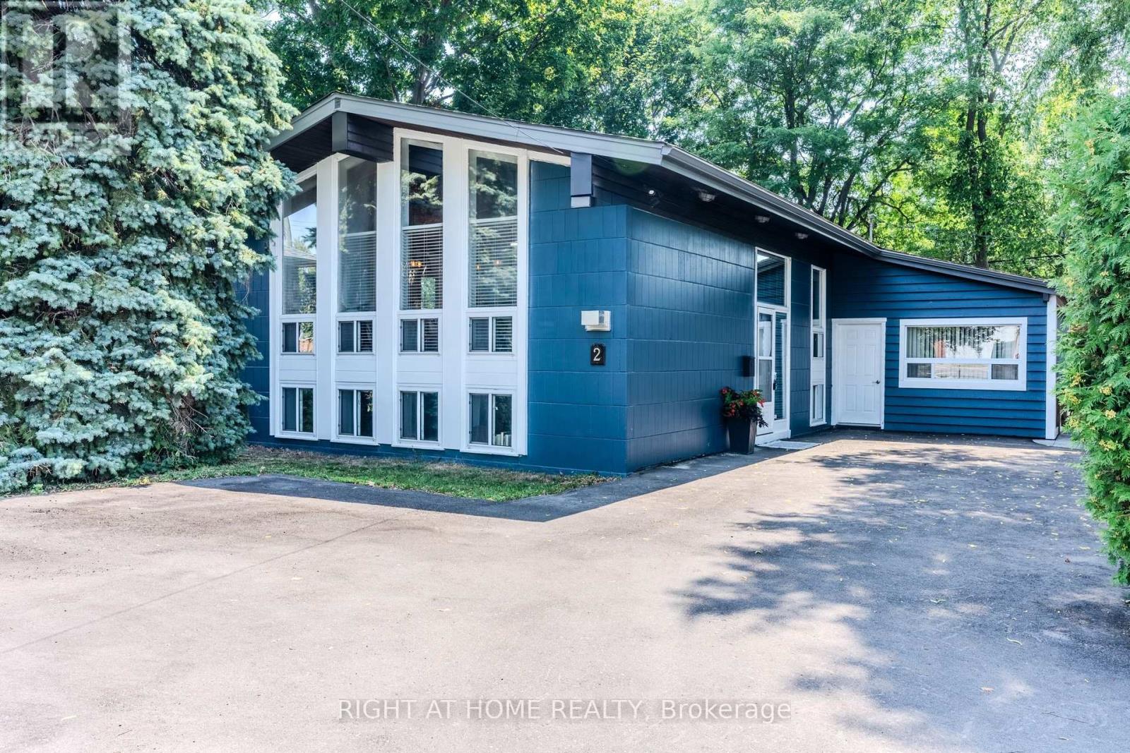 Property at 2 PRINCE CHARLES DRIVE image 1