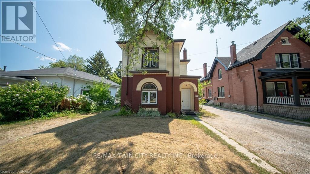 Property at 215 NELSON STREET image 2