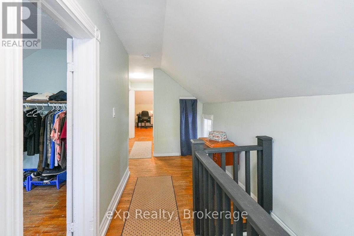 594 10th A Street W, Owen Sound, Ontario  N4K 3R6 - Photo 19 - X12349917
