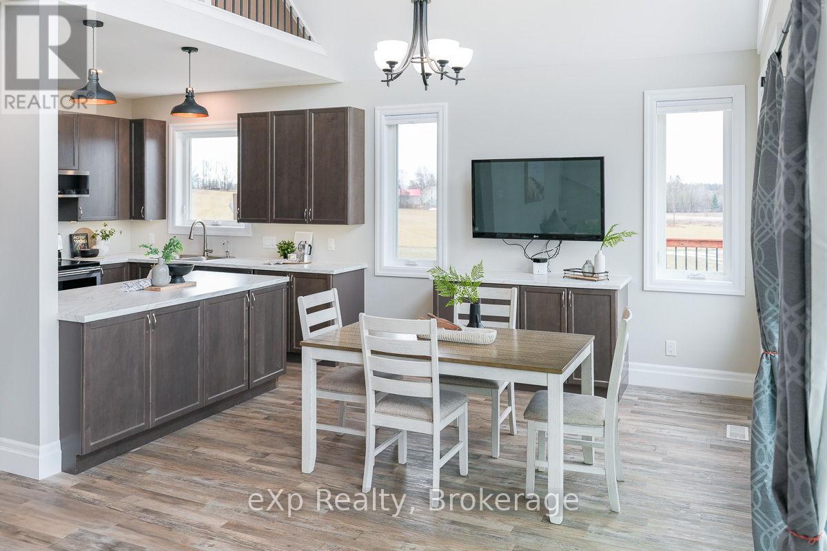 315225 Hwy 6, Chatsworth, Ontario  N0H 2V0 - Photo 12 - X12349935