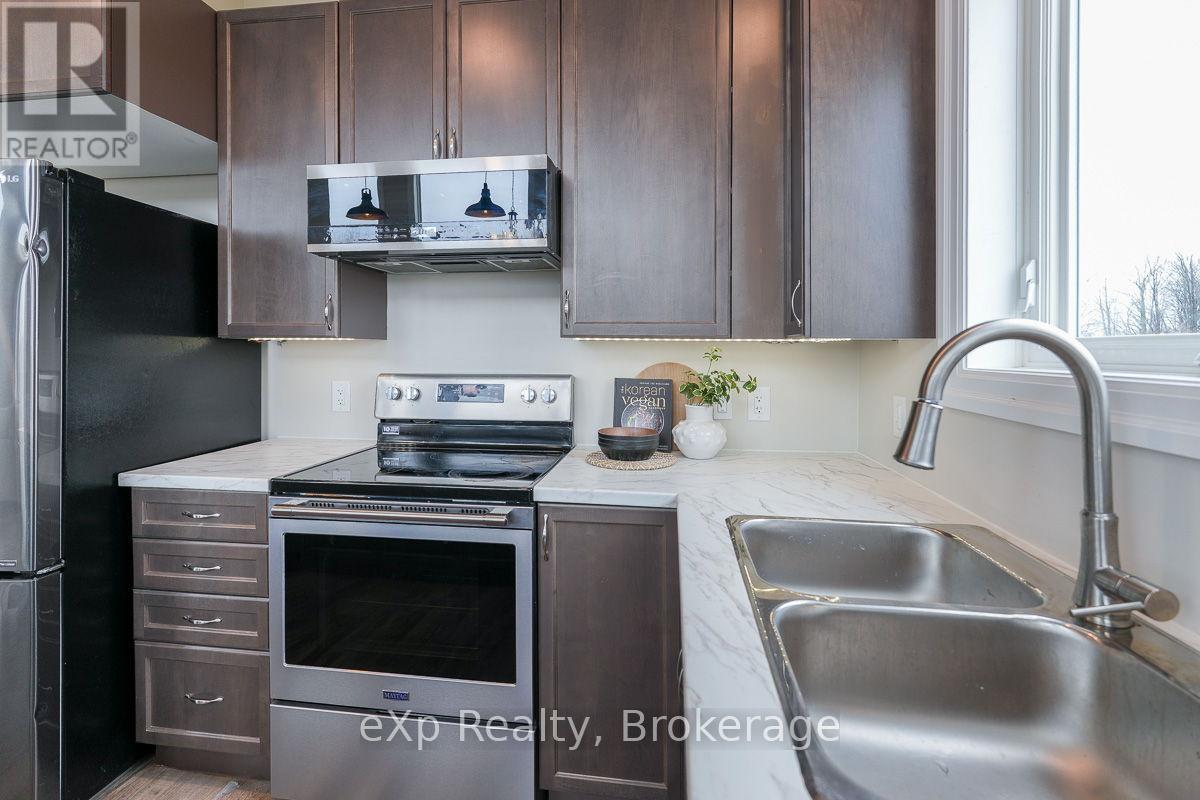 315225 Hwy 6, Chatsworth, Ontario  N0H 2V0 - Photo 16 - X12349935