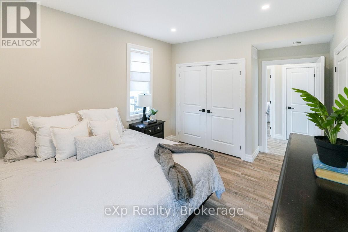 315225 Hwy 6, Chatsworth, Ontario  N0H 2V0 - Photo 20 - X12349935