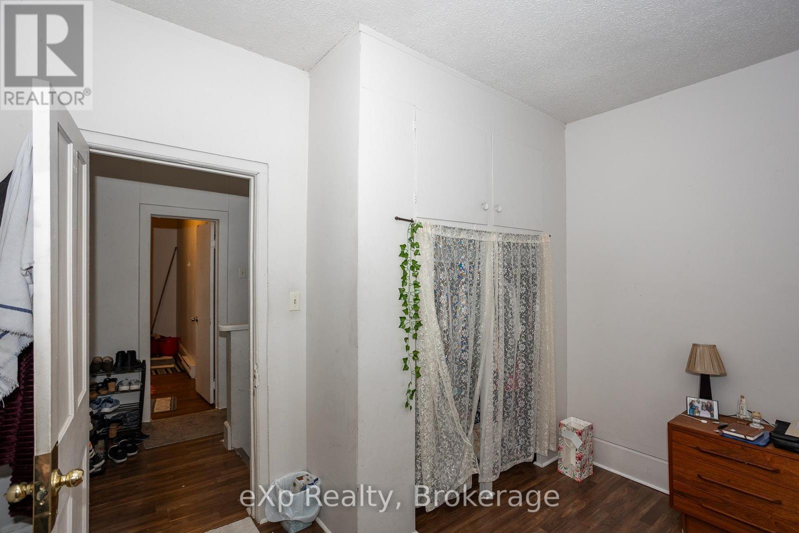 743 10th Street E, Owen Sound, Ontario  N4K 1T2 - Photo 14 - X12349958
