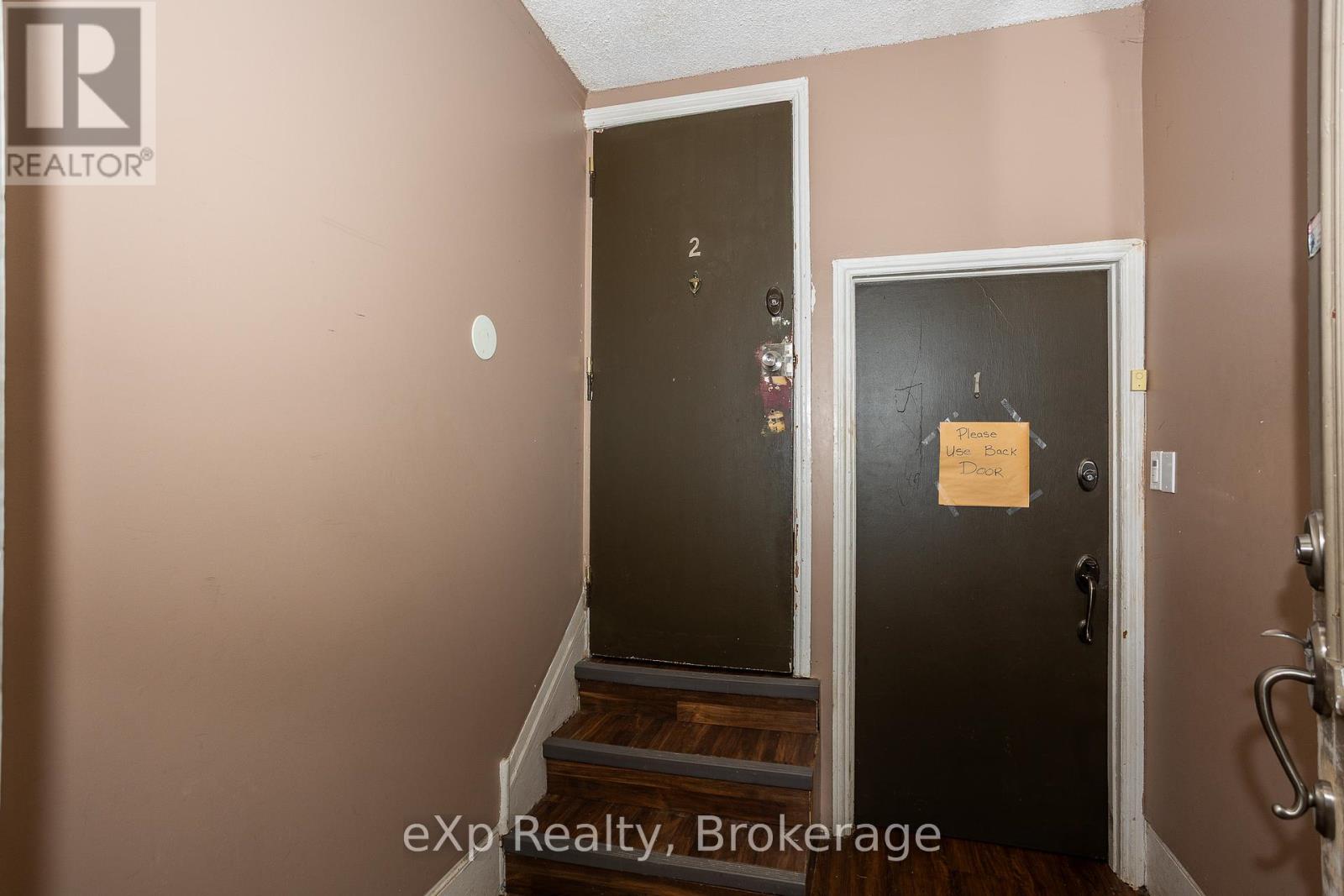743 10th Street E, Owen Sound, Ontario  N4K 1T2 - Photo 5 - X12349958