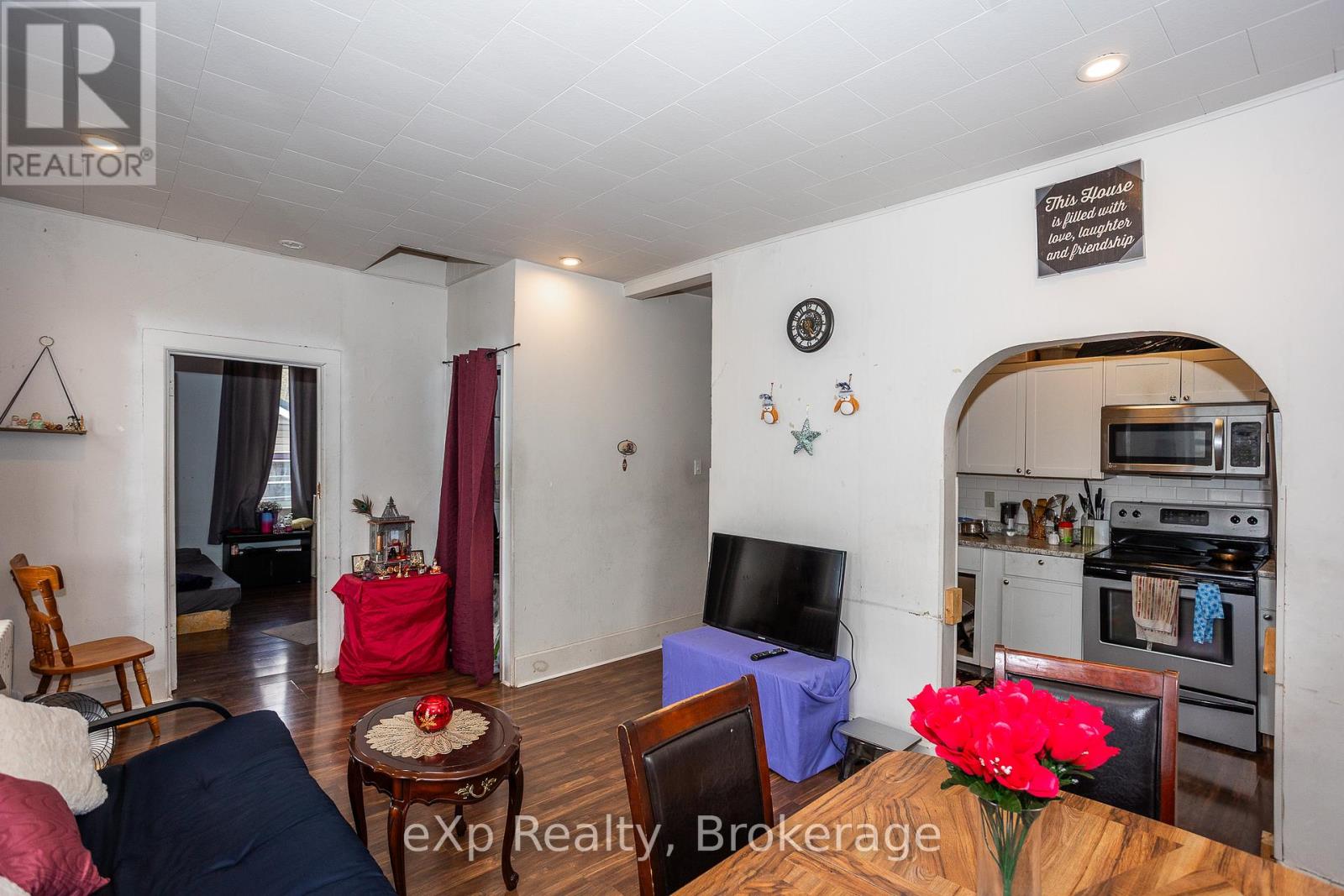 743 10th Street E, Owen Sound, Ontario  N4K 1T2 - Photo 9 - X12349958