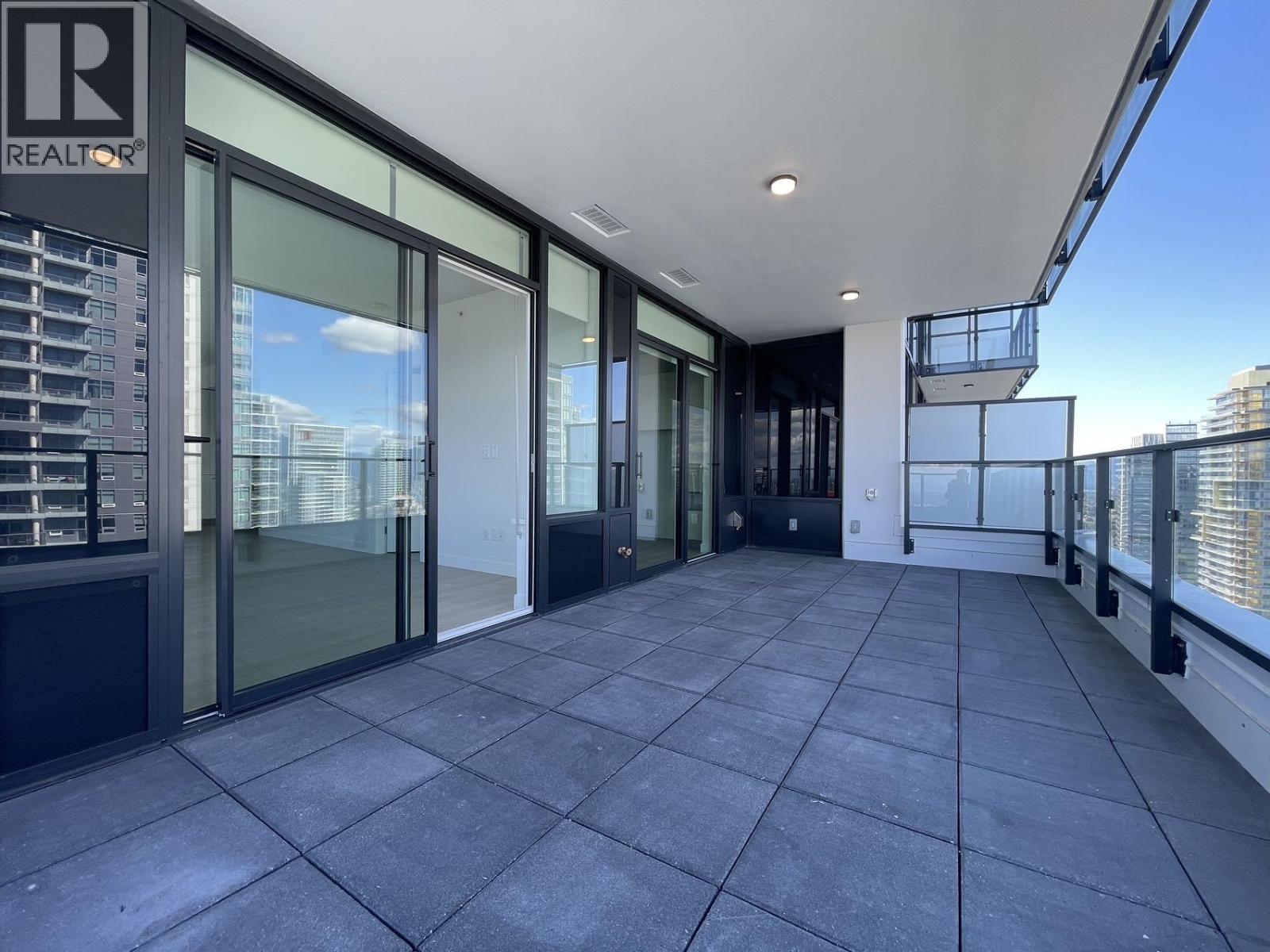350x 6537 Telford Avenue, Vancouver, British Columbia  V5H 0K9 - Photo 6 - R3037861