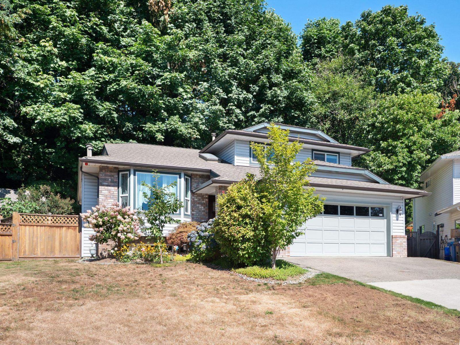 31312 Fibish Place, Abbotsford, British Columbia  V2T 5H2 - Photo 2 - R3037426
