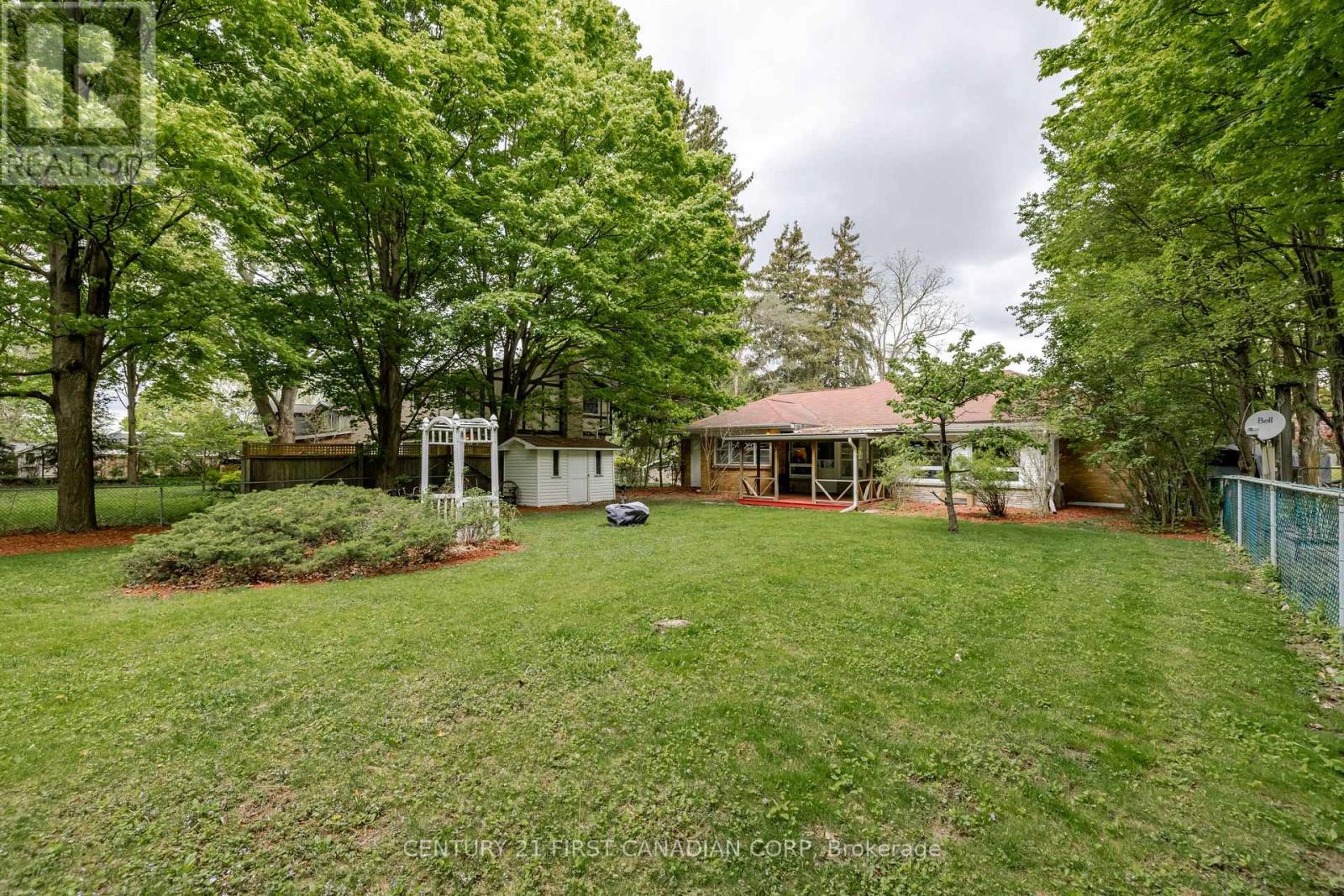 420 Riverside Drive, London North, Ontario  N6H 2R7 - Photo 23 - X12350075