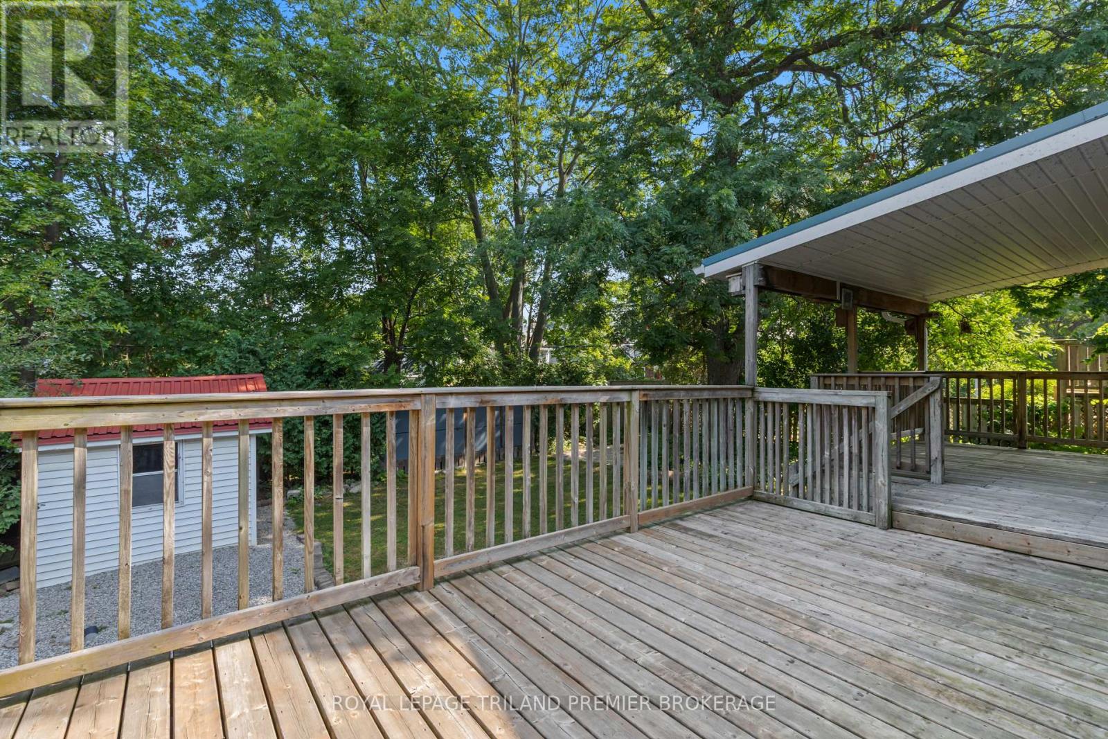 28 Elworthy Avenue, London South, Ontario  N6C 2M2 - Photo 38 - X12350160
