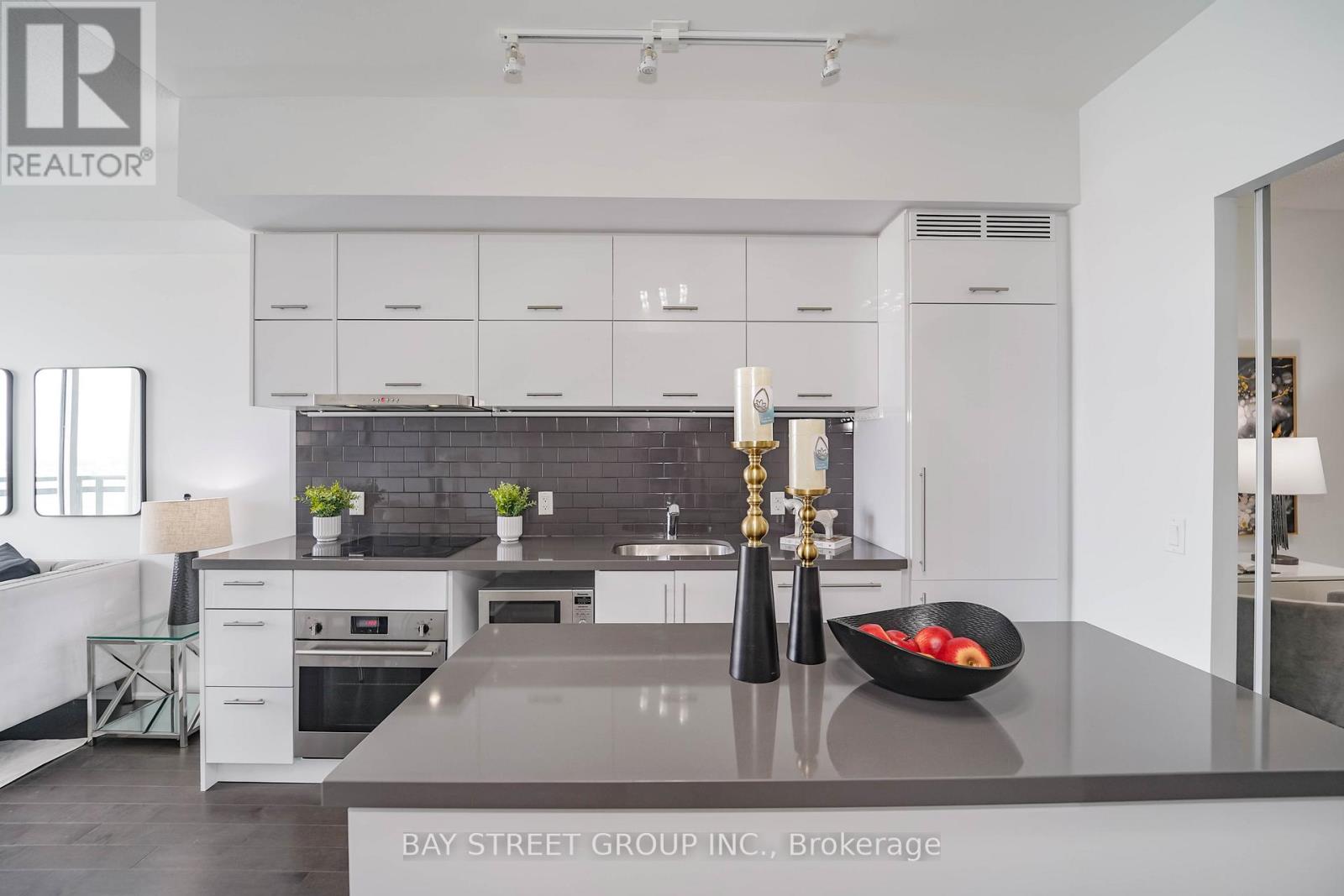 909 - 8081 Birchmount Road, Markham, Ontario L6G 0G5 - Photo 14 - N12349921