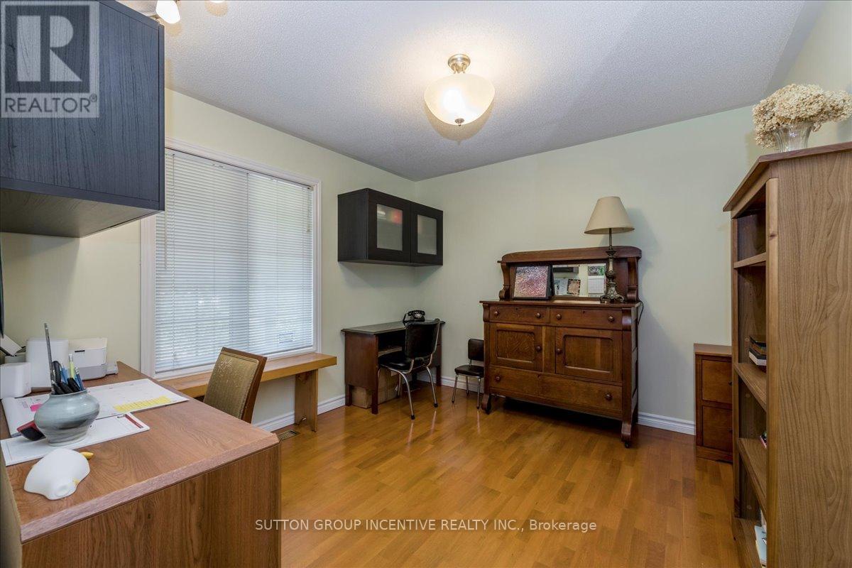 235 12 Line S, Oro-Medonte, Ontario  L0L 1T0 - Photo 18 - S12349927