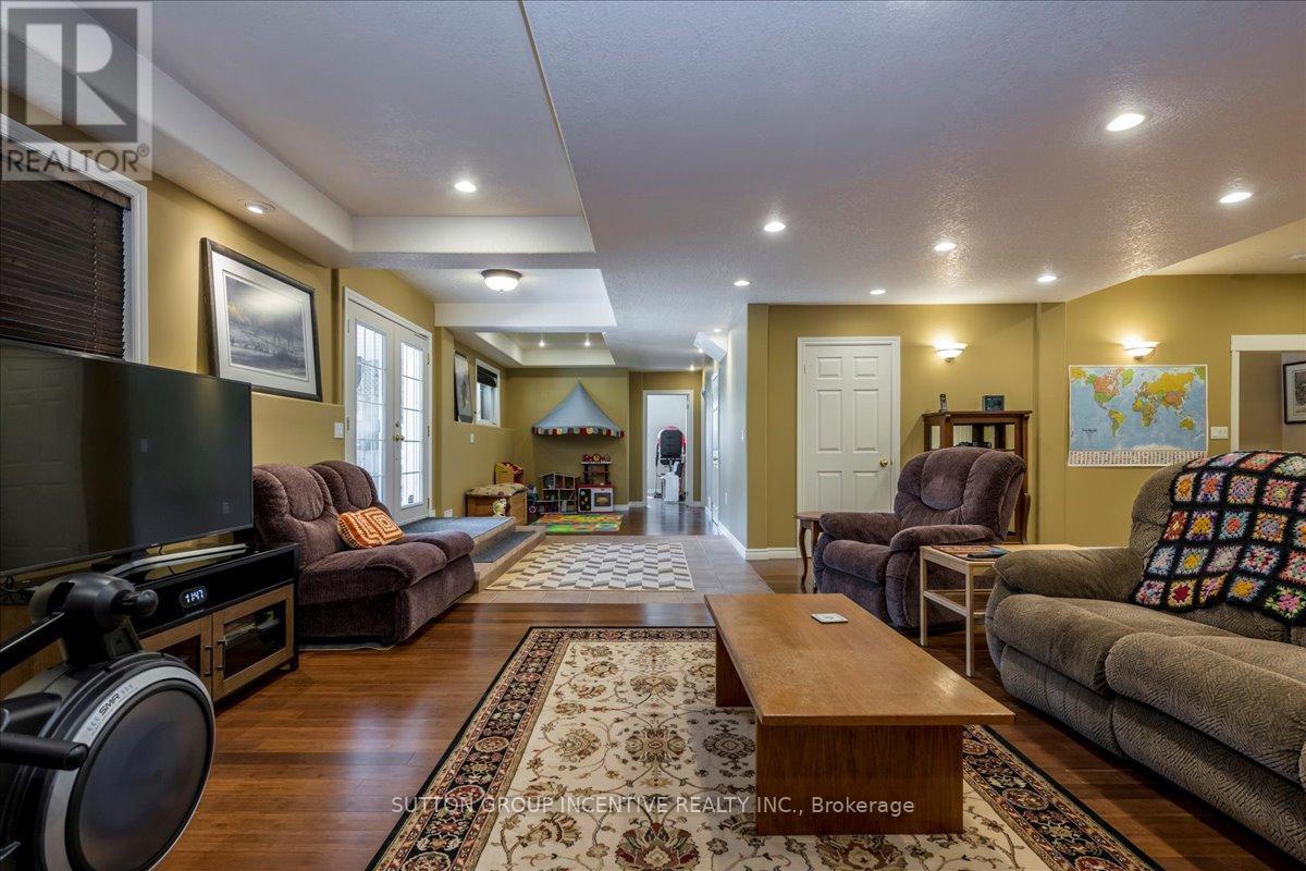 235 12 Line S, Oro-Medonte, Ontario  L0L 1T0 - Photo 32 - S12349927