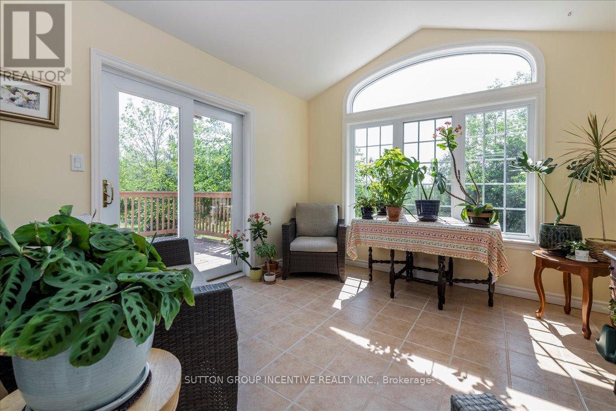 235 12 Line S, Oro-Medonte, Ontario  L0L 1T0 - Photo 7 - S12349927