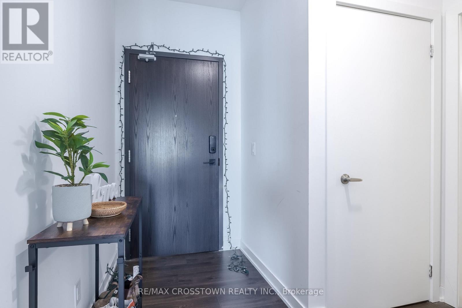 908 - 56 Lakeside Terrace, Barrie, Ontario  L4M 0L4 - Photo 2 - S12349981