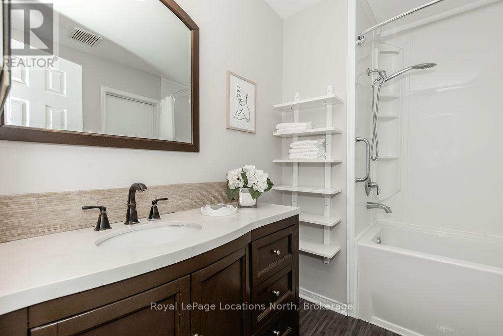 41 - 11 Laguna Parkway, Ramara, Ontario  L0K 1B0 - Photo 21 - S12350072