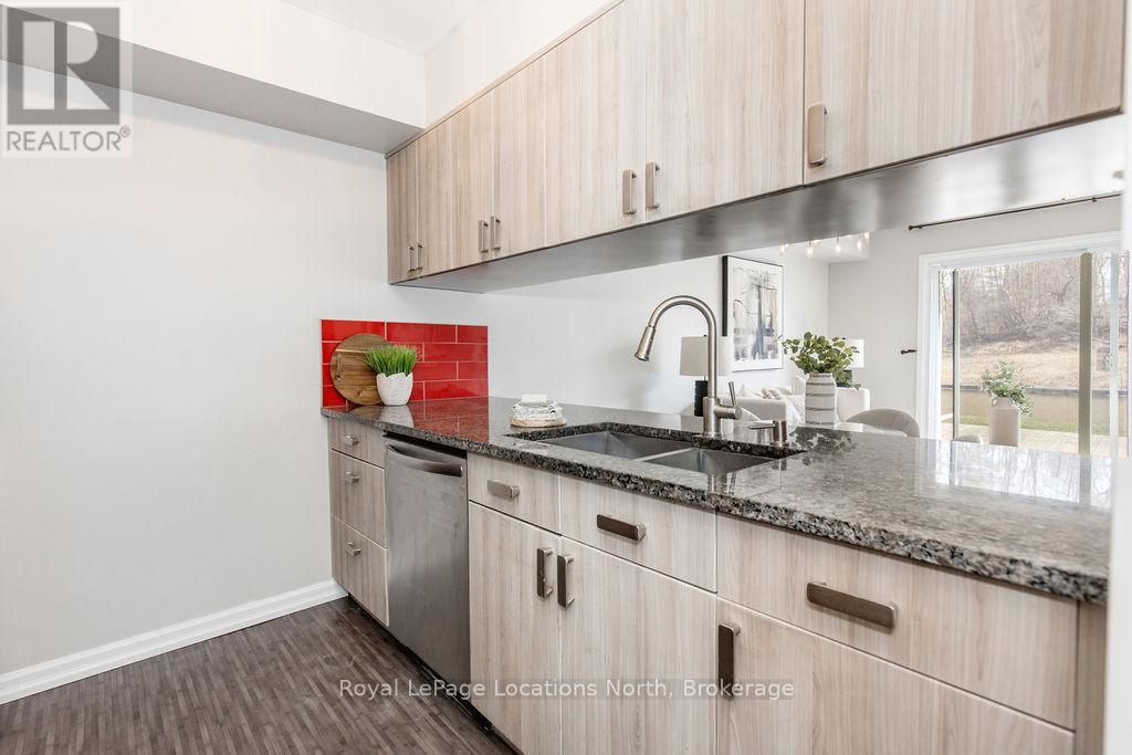 41 - 11 Laguna Parkway, Ramara, Ontario  L0K 1B0 - Photo 6 - S12350072