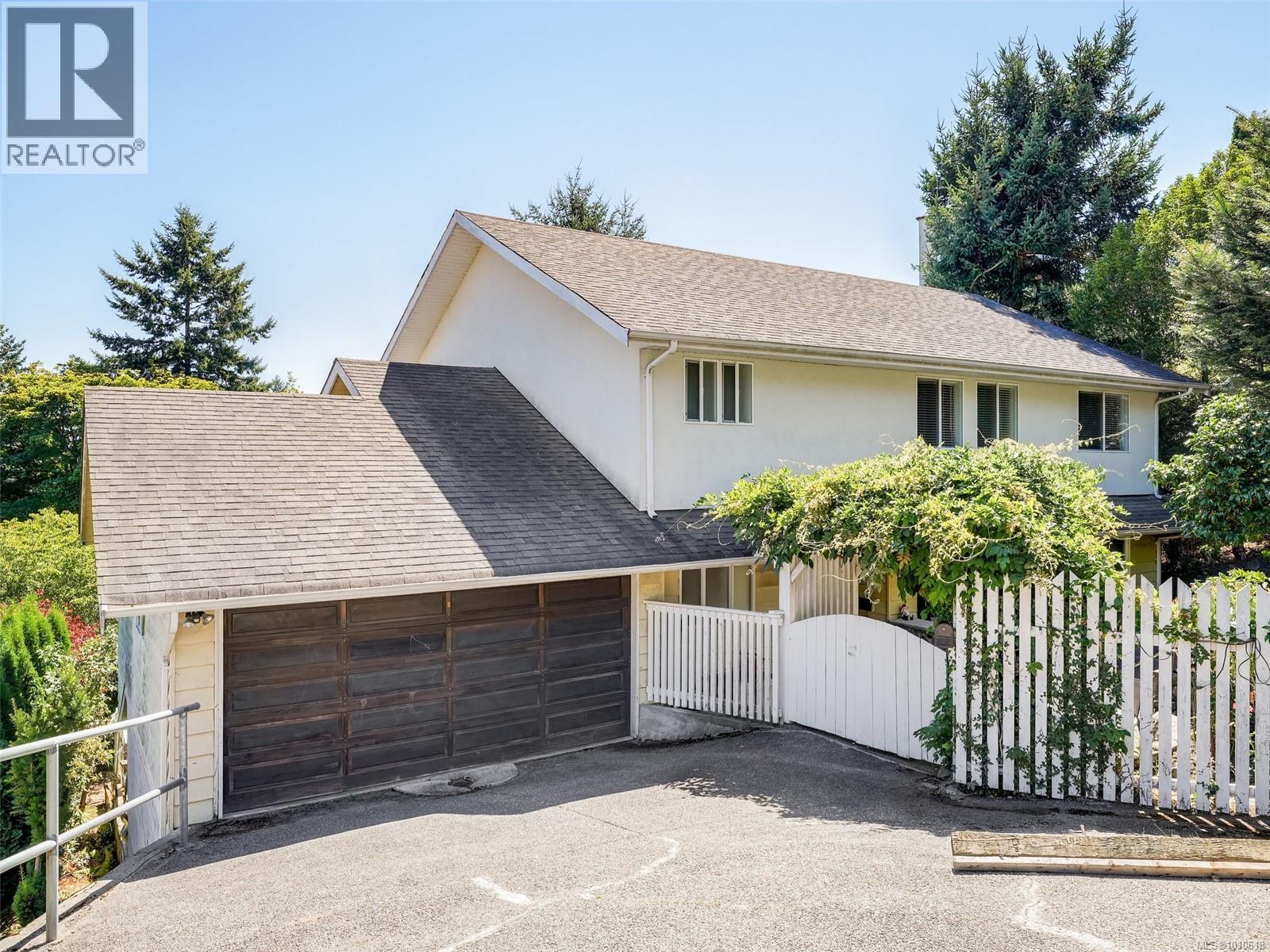Property at 5255 Hanover Pl image 1
