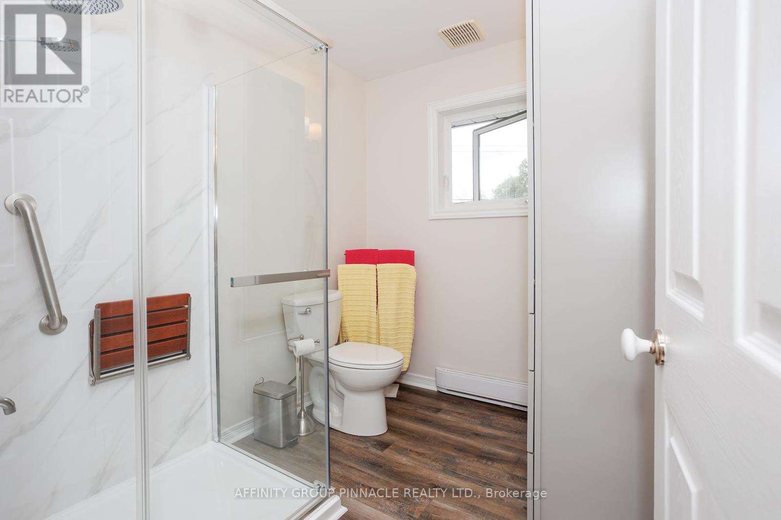 1 Beatrice Drive, Kawartha Lakes, Ontario  K0M 1N0 - Photo 25 - X12350051
