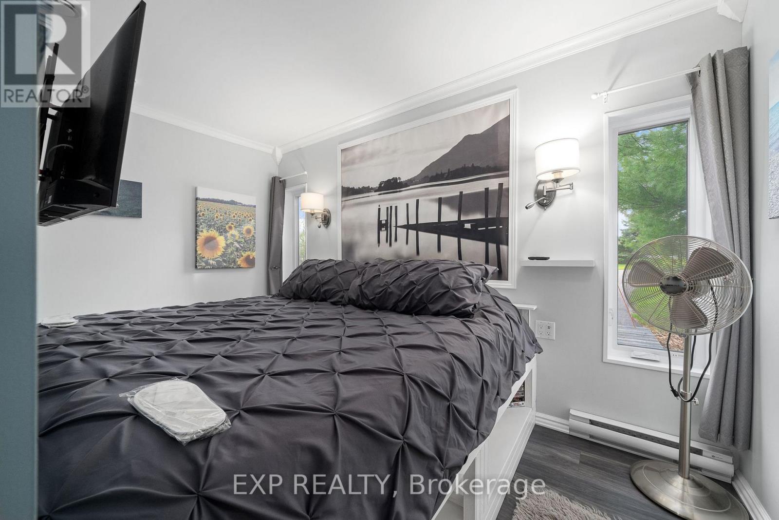 17682 Loyalist Parkway, Prince Edward County, Ontario  K0K 3L0 - Photo 50 - X12350146