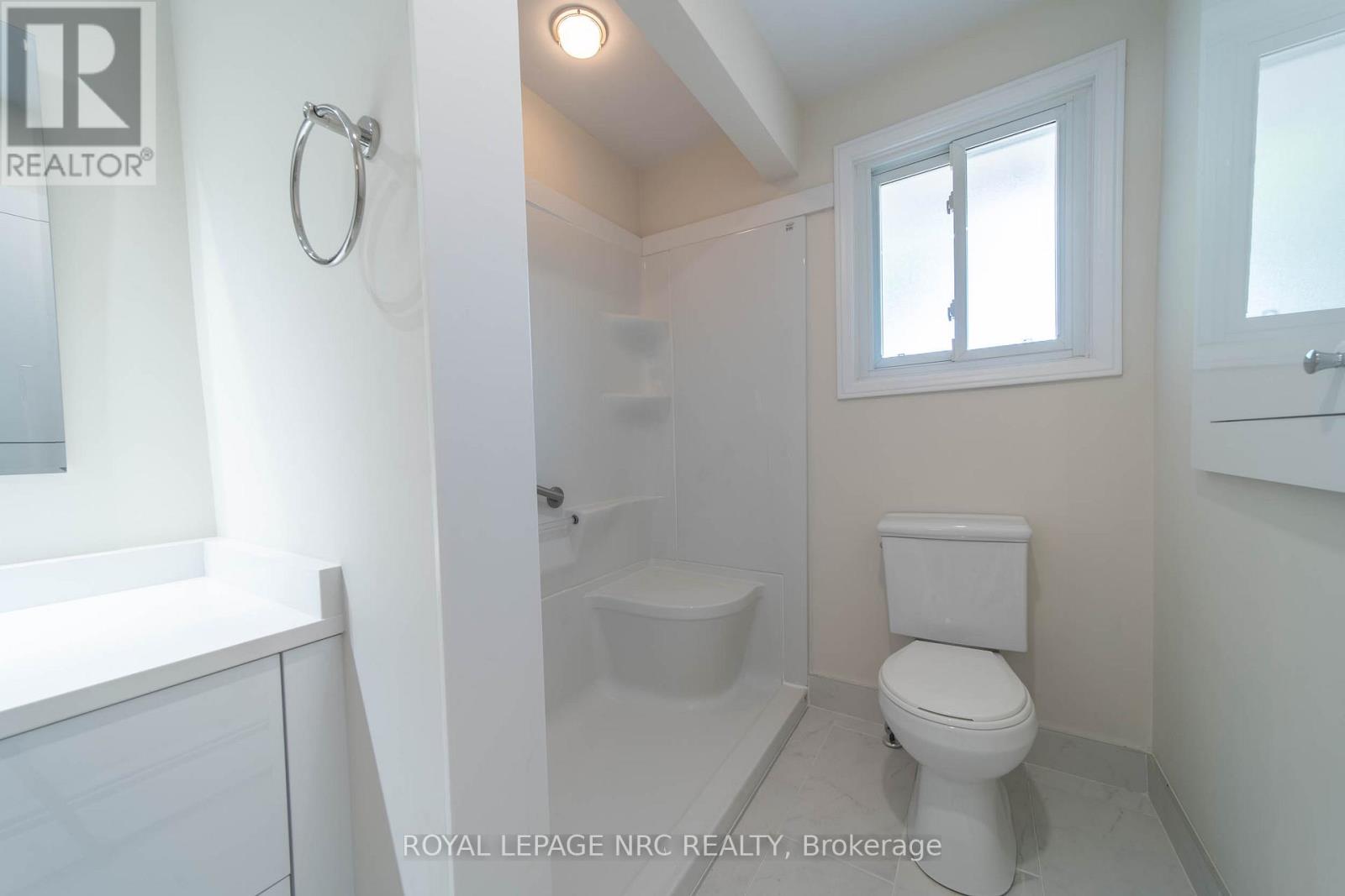 7797 Mulhern Street, Niagara Falls, Ontario  L2H 1B6 - Photo 14 - X12349240