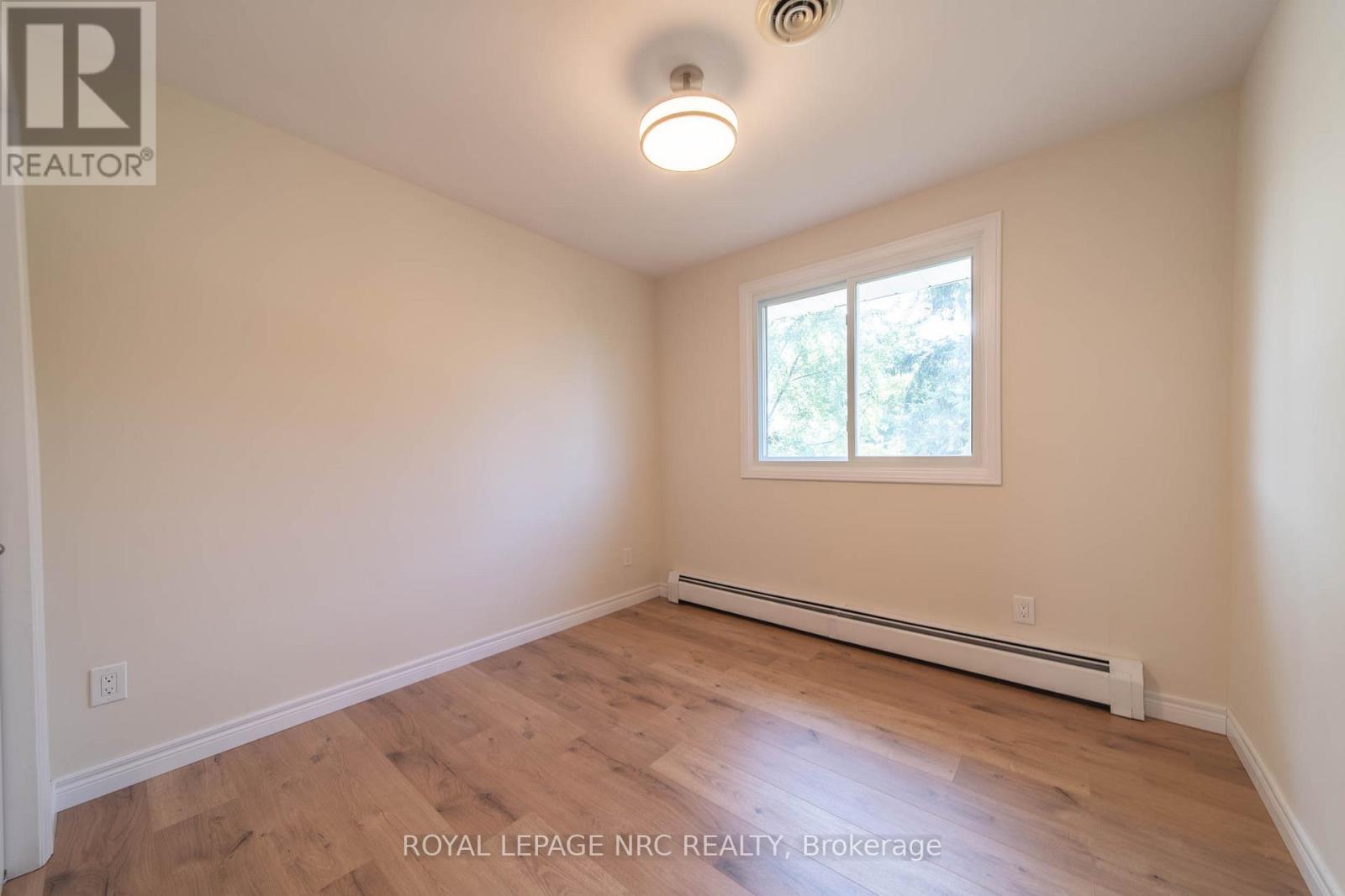 7797 Mulhern Street, Niagara Falls, Ontario  L2H 1B6 - Photo 11 - X12349240