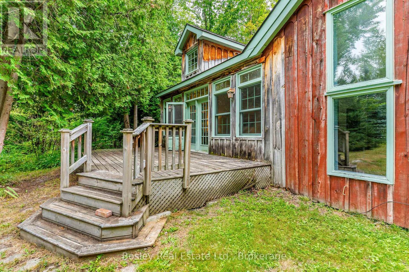 355276 The Blue Mountains Euphrasia Townline, Blue Mountains, Ontario  N0H 1J0 - Photo 38 - X12343884