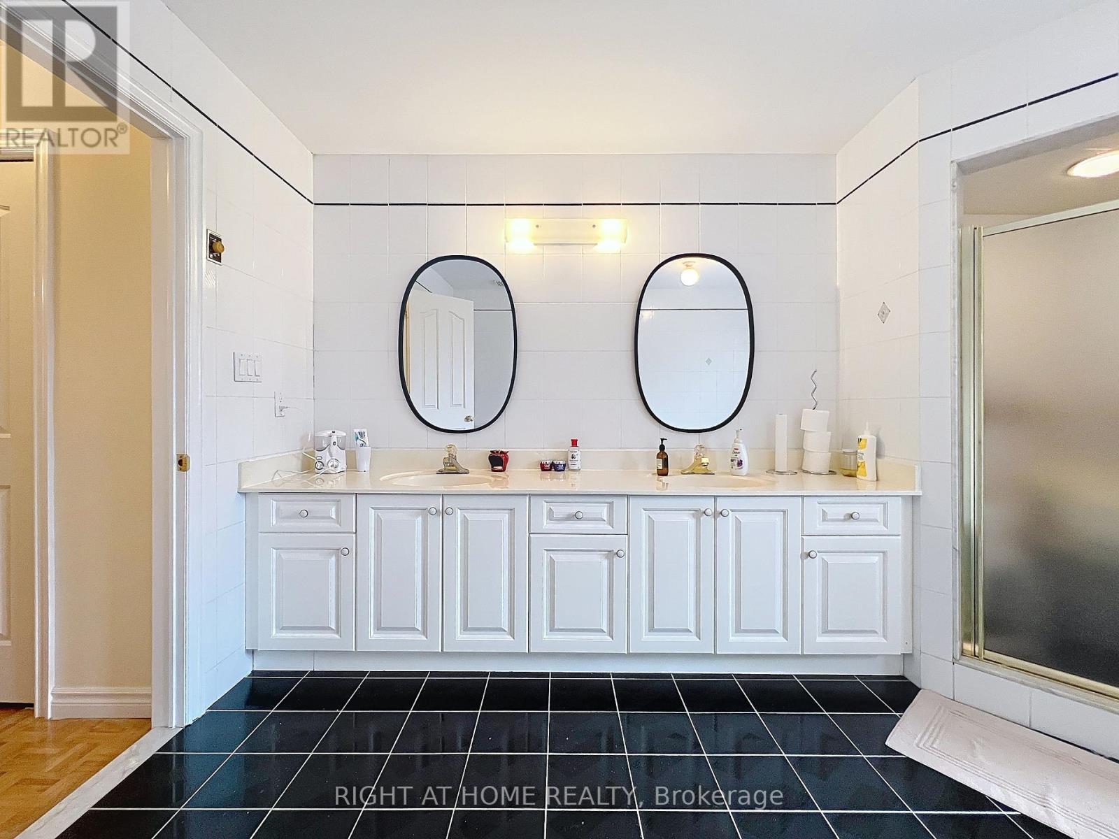 150 Holmes Avenue, Toronto, Ontario  M2N 4M6 - Photo 32 - C12350041