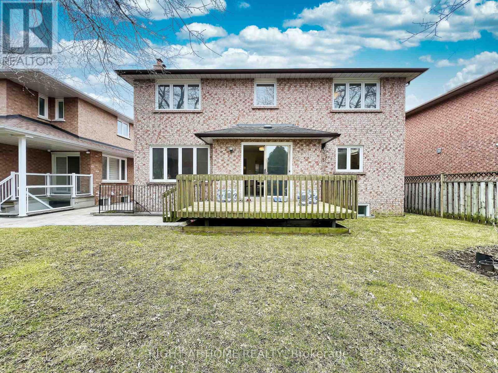 150 Holmes Avenue, Toronto, Ontario  M2N 4M6 - Photo 9 - C12350041