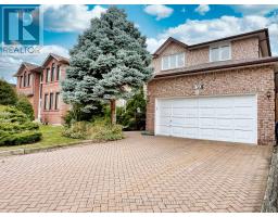 150 HOLMES AVENUE, Toronto, Ontario