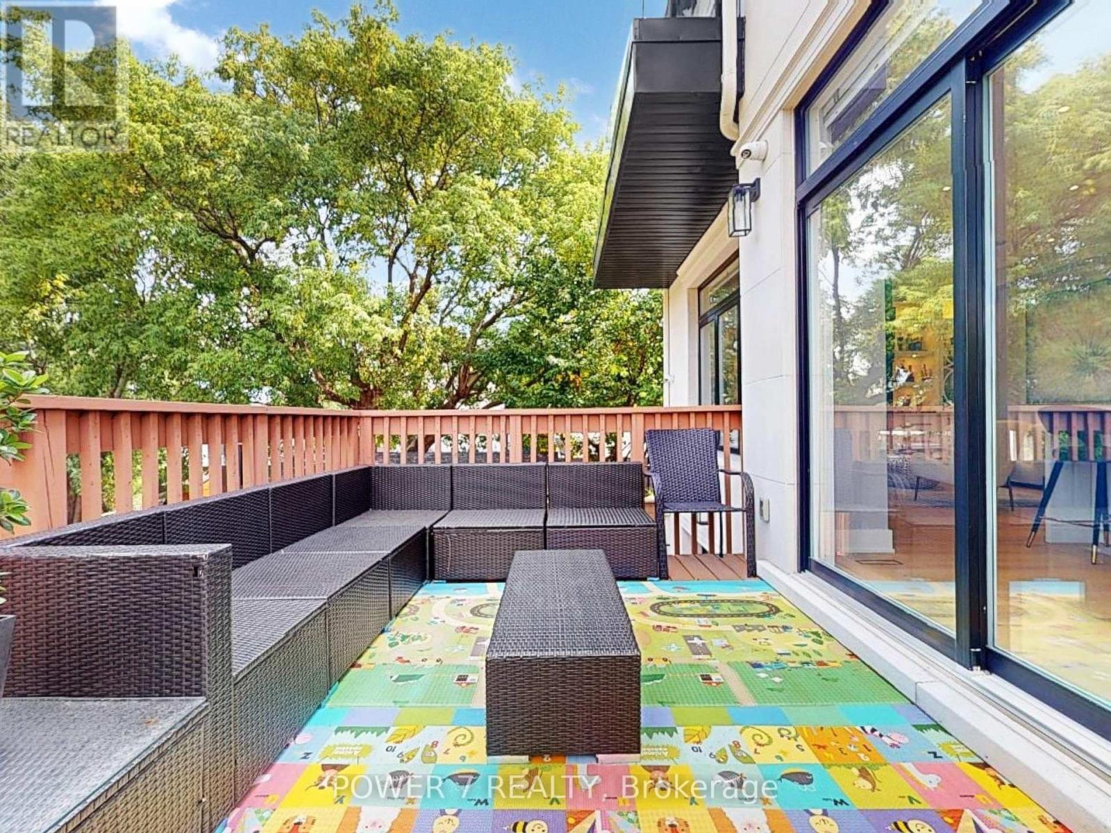 34 Dresden Road, Toronto, Ontario  M3H 1W9 - Photo 47 - C12350052