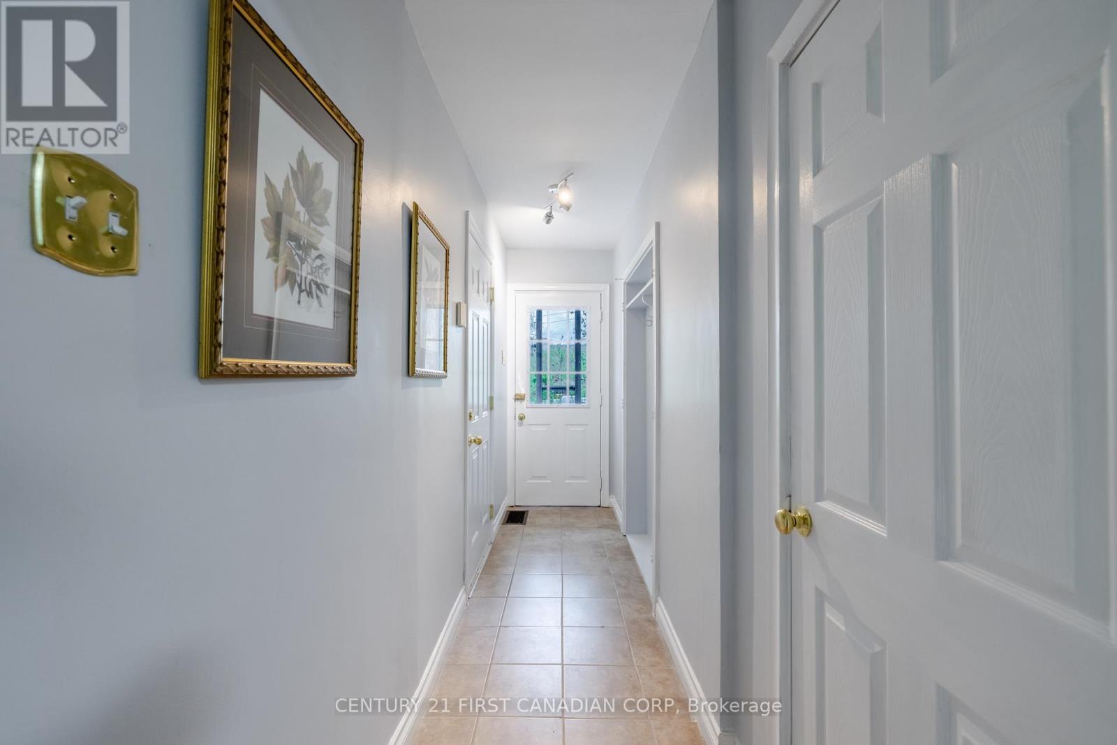 420 Riverside Drive, London North, Ontario  N6H 2R7 - Photo 19 - X12350075