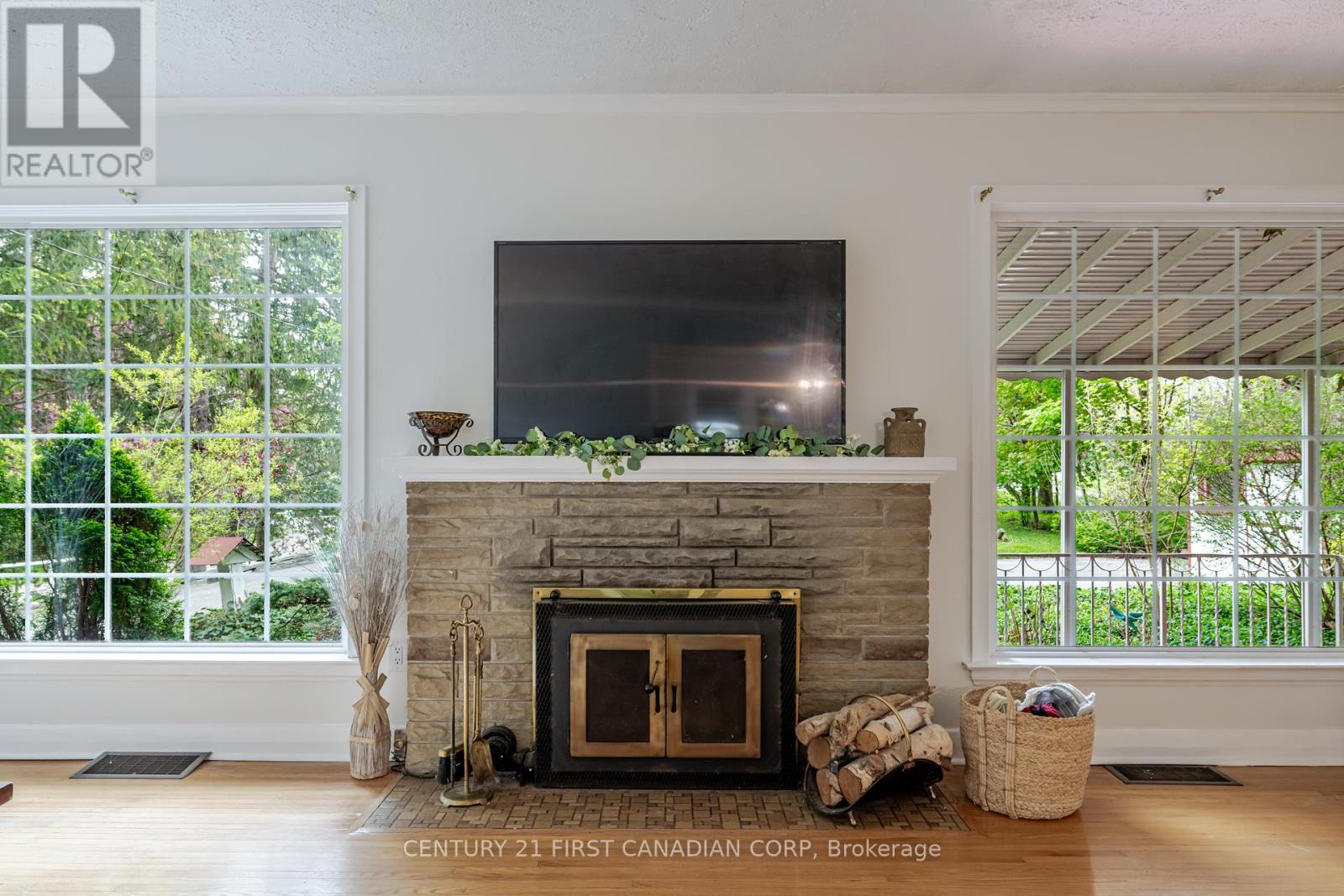 420 Riverside Drive, London North, Ontario  N6H 2R7 - Photo 5 - X12350075