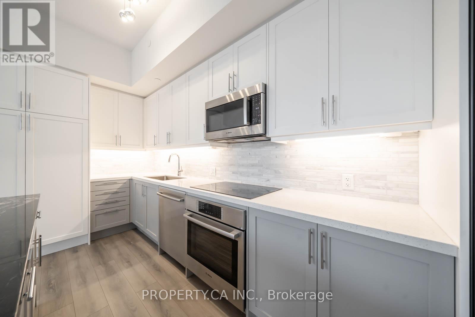 216w - 10 Gatineau Drive, Vaughan, Ontario  L4J 0L2 - Photo 13 - N12350003