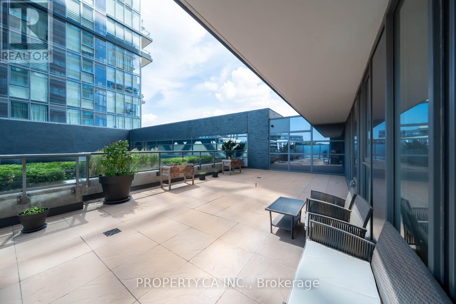 216w - 10 Gatineau Drive, Vaughan, Ontario  L4J 0L2 - Photo 40 - N12350003