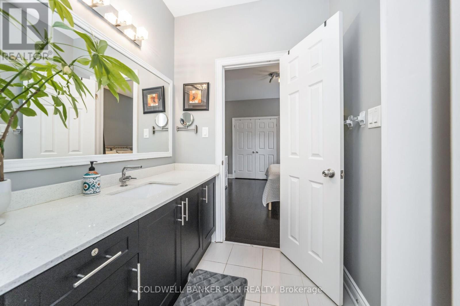 58 Copeland Crescent, Innisfil (Cookstown), Ontario  L0L 1L0 - Photo 38 - N12350009