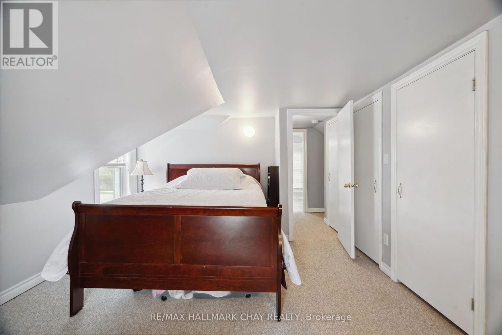 2088 Victoria Street, Innisfil (Stroud), Ontario  L9S 1K4 - Photo 32 - N12350094