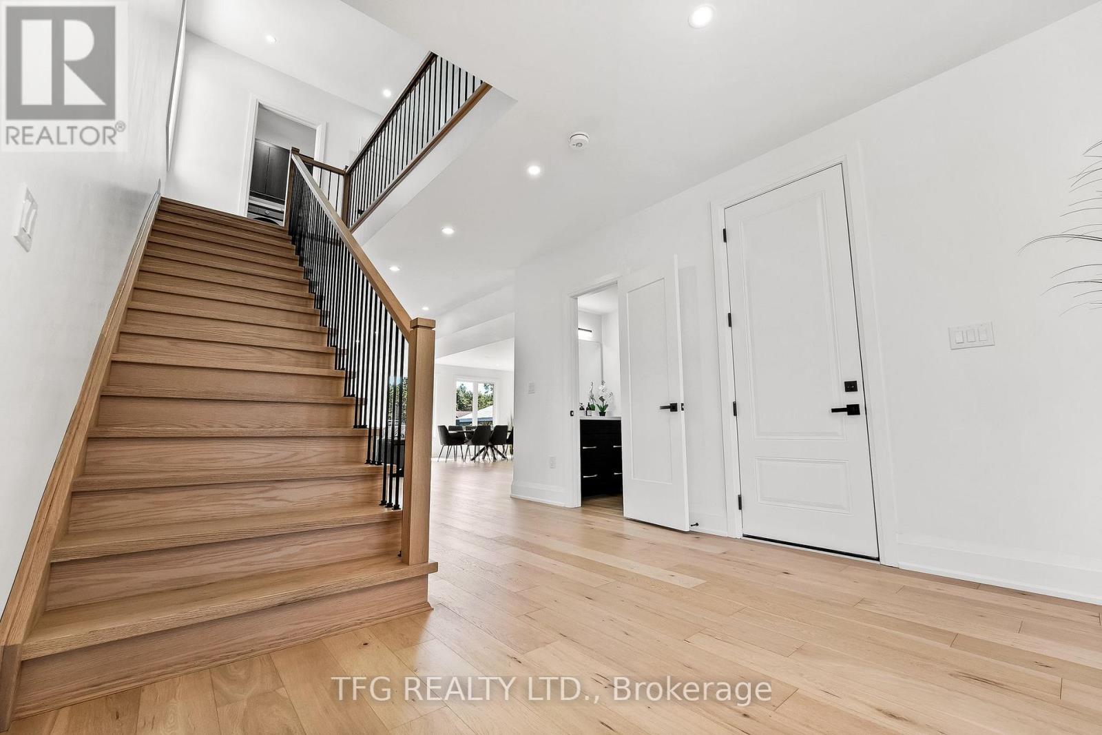 678 Otonabee Drive, Peterborough South, Ontario  K9J 7P9 - Photo 24 - X12350230