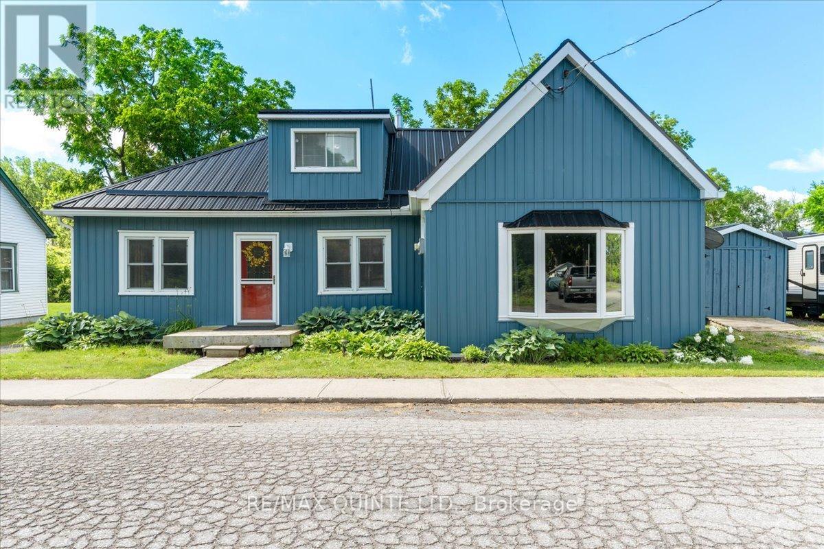67 Manley Drive, Belleville, Ontario  K8N 4Z4 - Photo 1 - X12350241