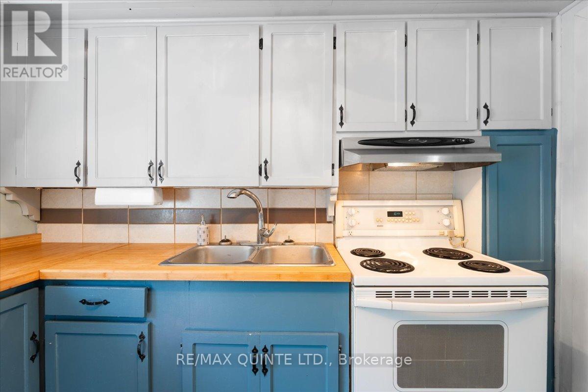 67 Manley Drive, Belleville, Ontario  K8N 4Z4 - Photo 13 - X12350241
