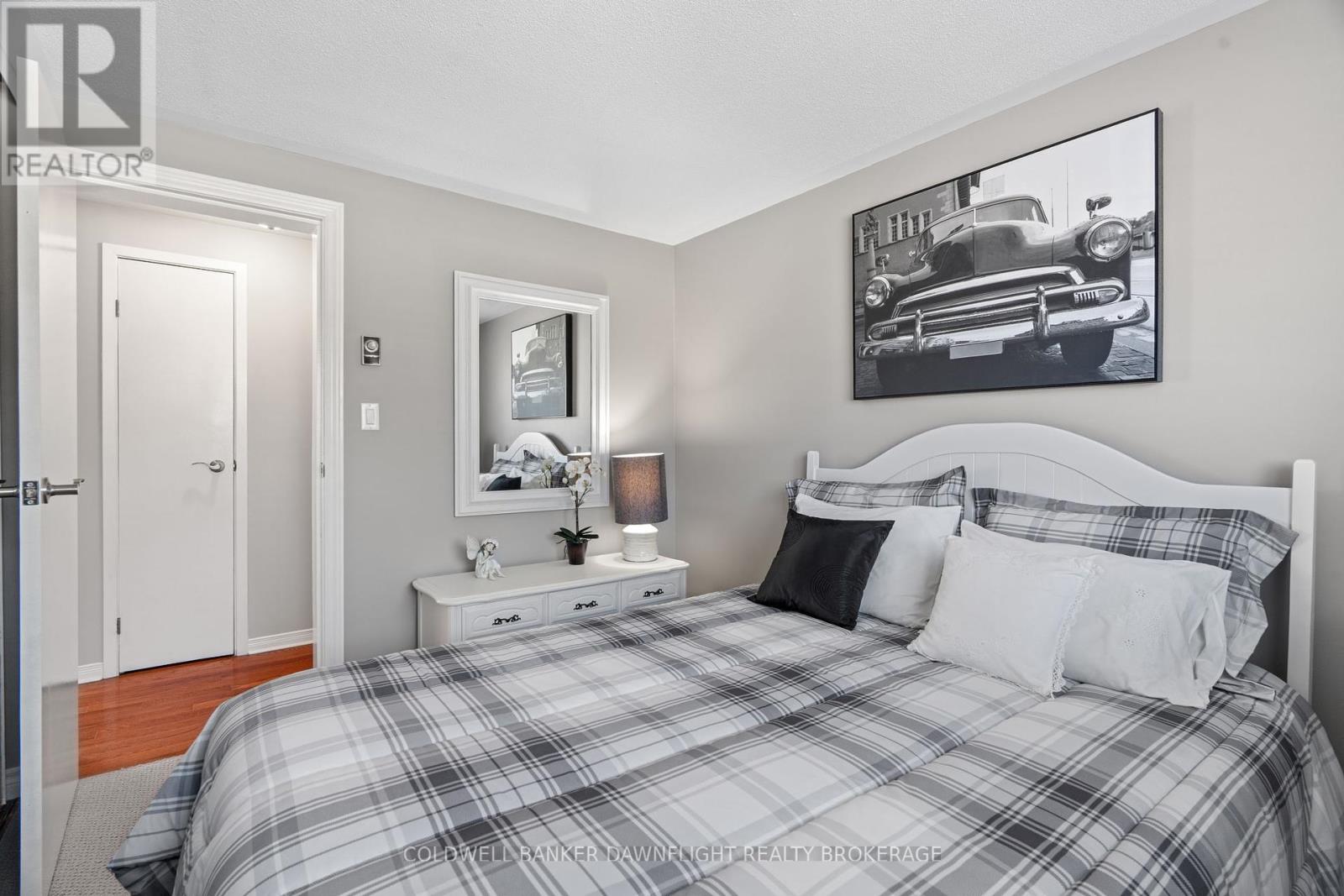 518 Edward Street, South Huron, Ontario  N0M 1S1 - Photo 20 - X12350223