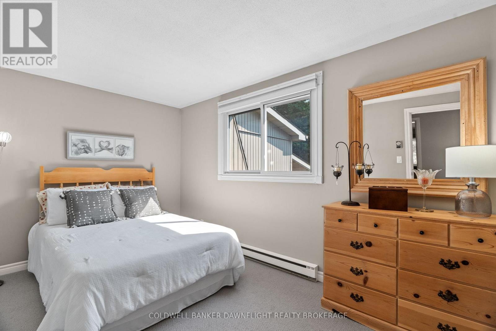 518 Edward Street, South Huron, Ontario  N0M 1S1 - Photo 23 - X12350223