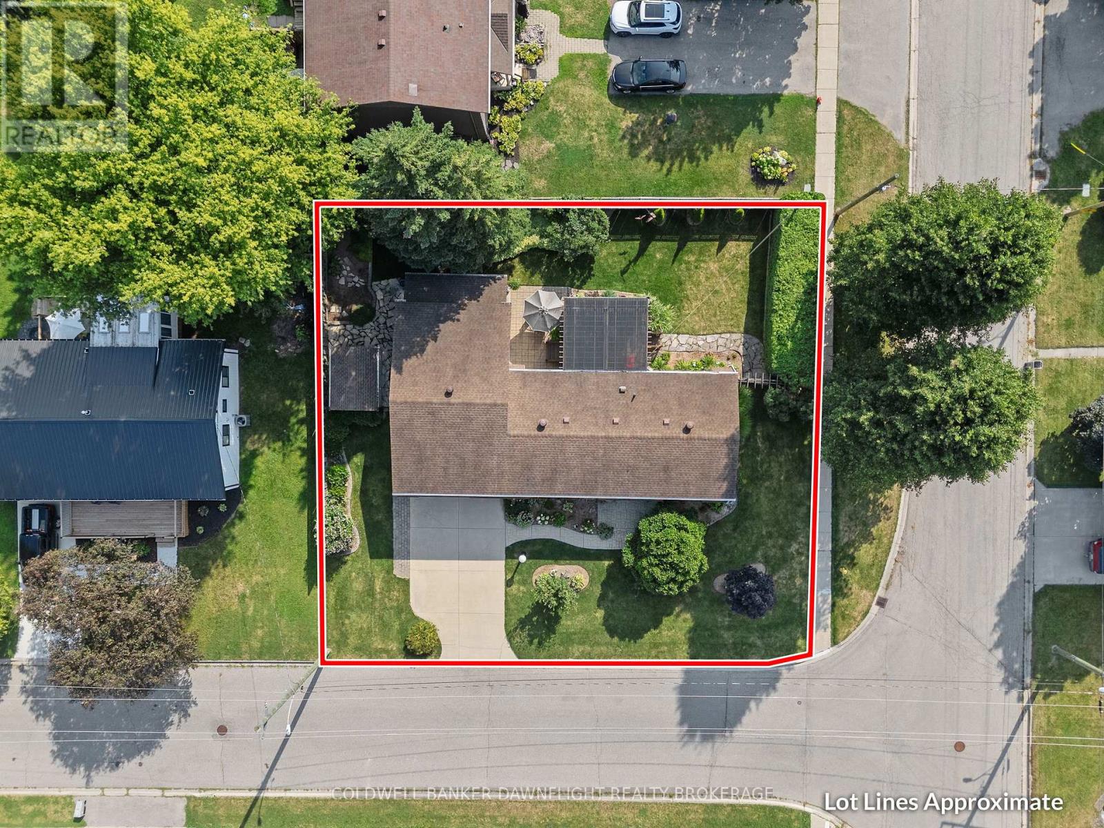 518 Edward Street, South Huron, Ontario  N0M 1S1 - Photo 5 - X12350223