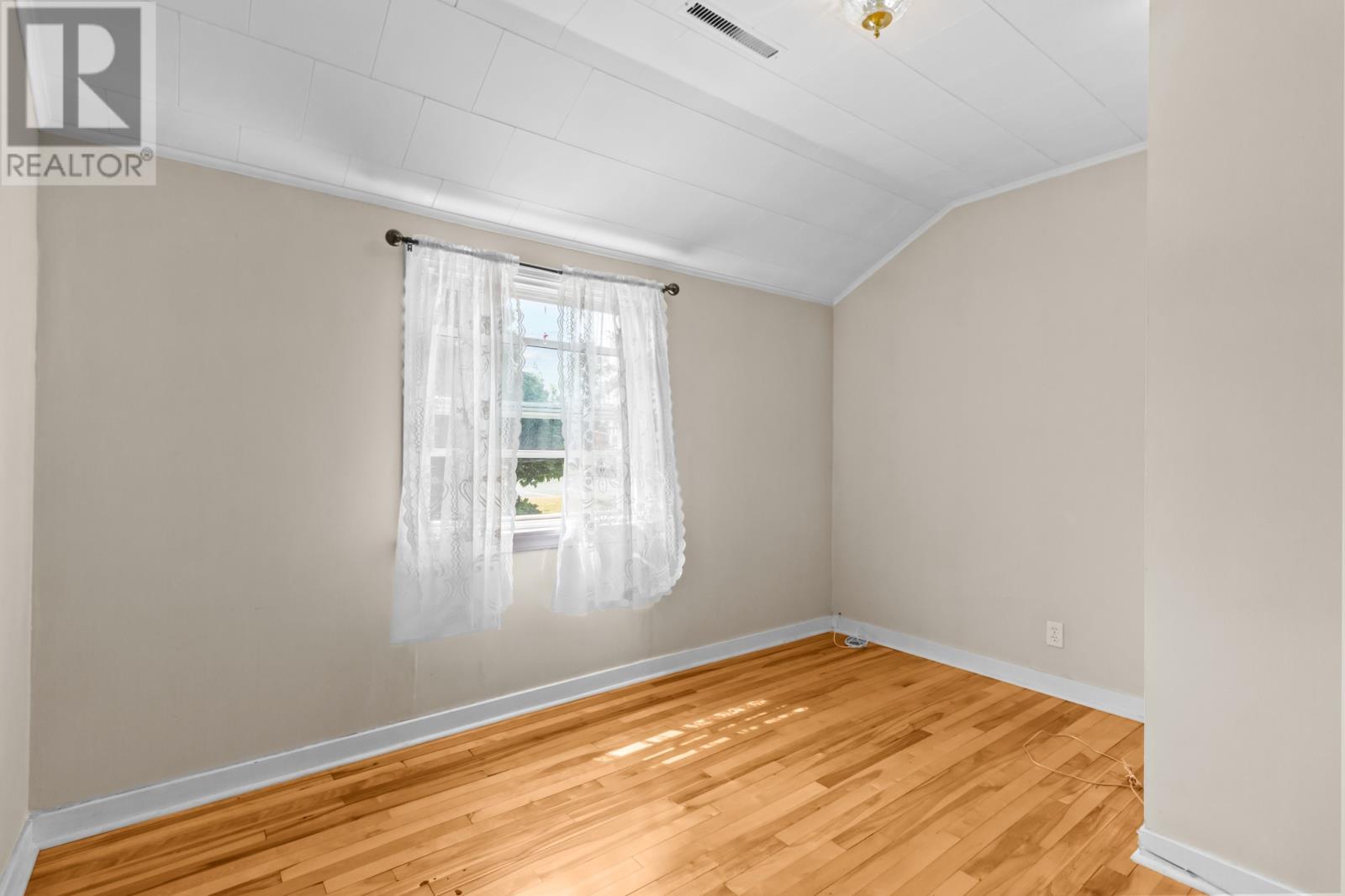 270 Freshwater Road, St. John's, Newfoundland & Labrador  A1B 1B9 - Photo 17 - 1288979