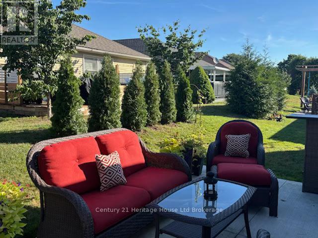 26 Edwin Crescent, Tillsonburg, Ontario  N4G 5H6 - Photo 23 - X12030972